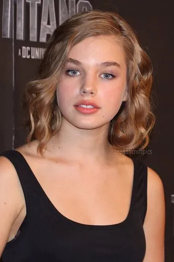 Teagan Croft:Sydney Castle