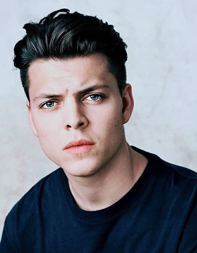 Alex Hogh Andersen: Damien Castle